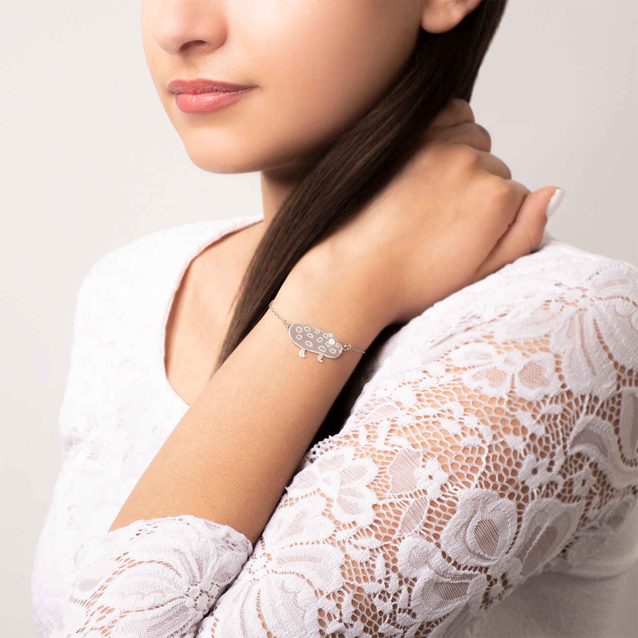 Bransoletka celebrytka świnka Savicki: srebrna - 5