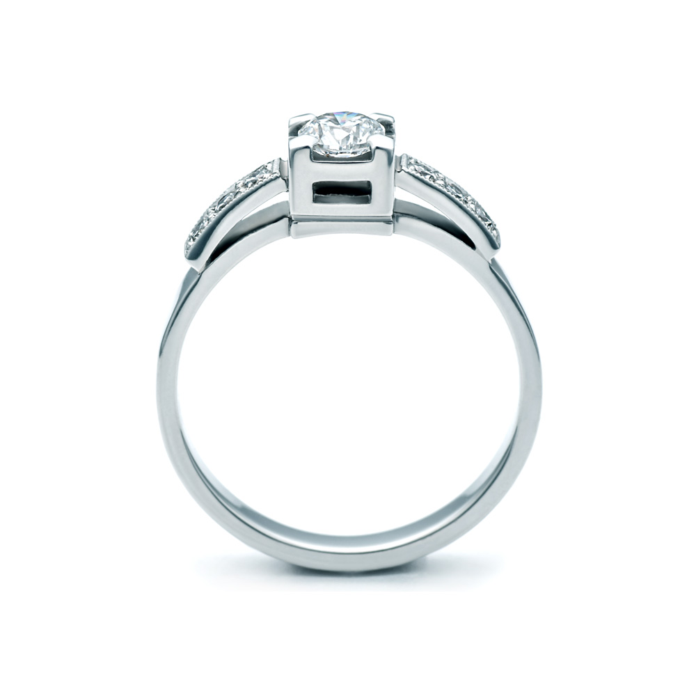 Pierścionek Platinium: platyna, diamenty