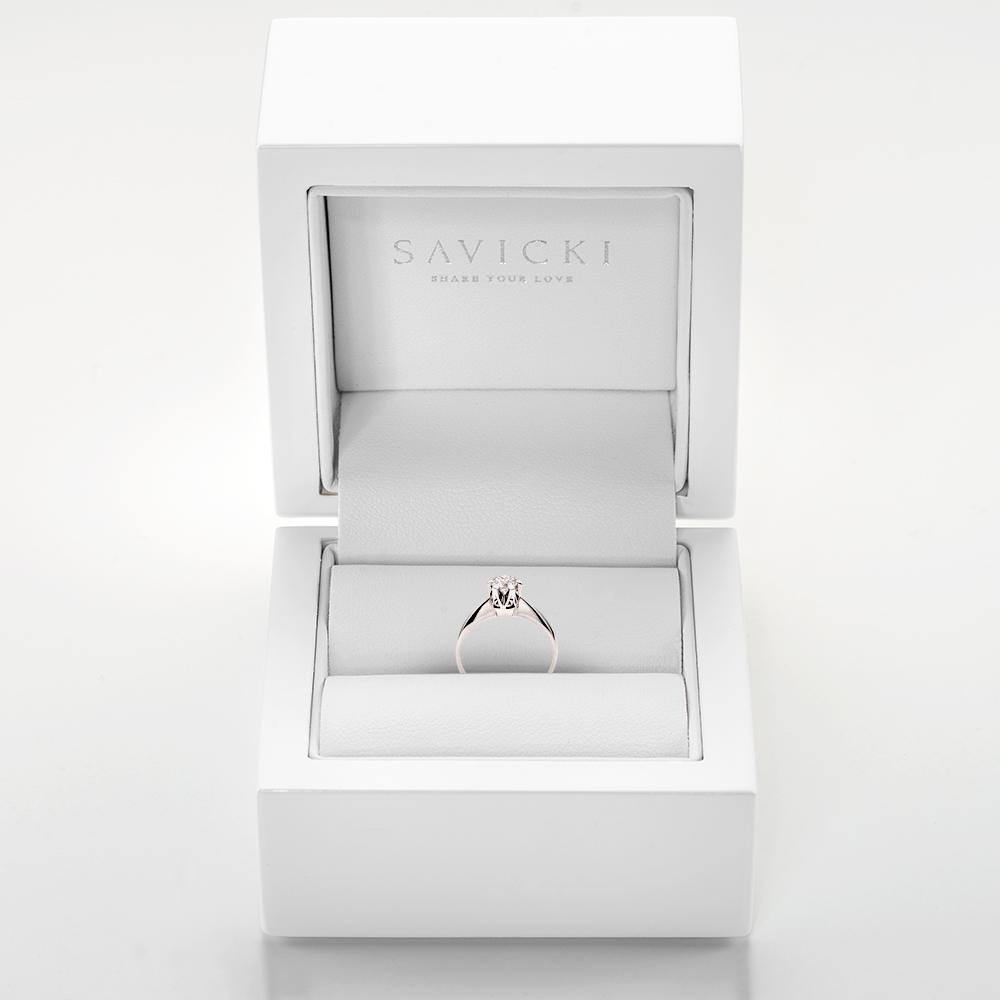 Pierścionek Platinium: platyna, diament