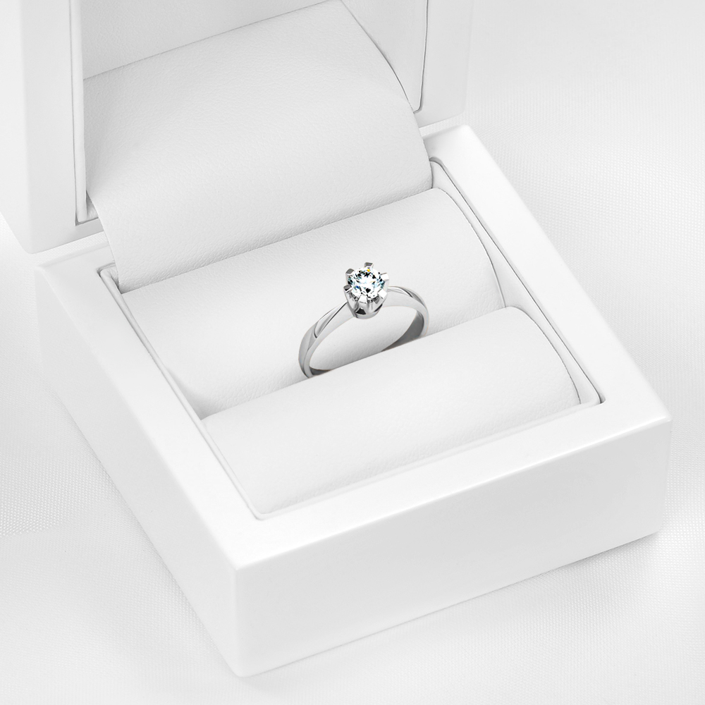 Pierścionek Platinium: platyna, diament