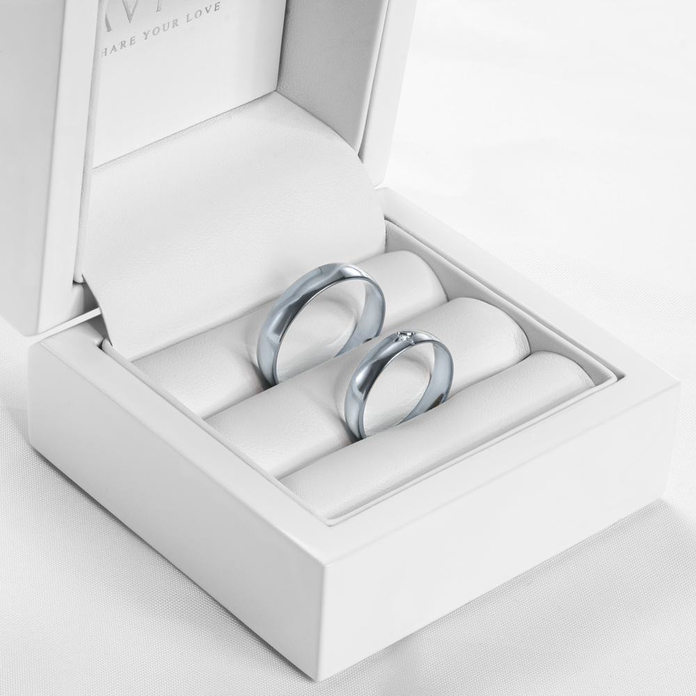 Obrączki ślubne: białe złoto, półokrągłe, 4 mm