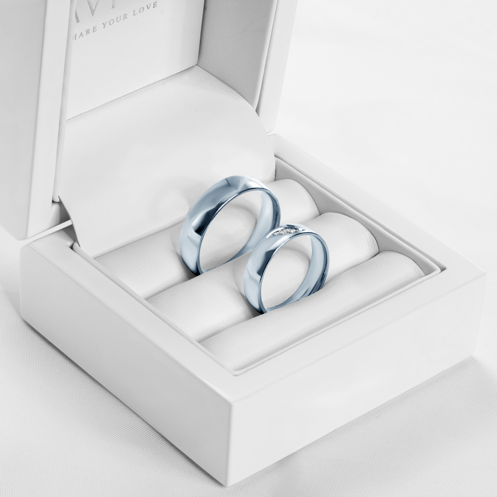 Obrączki ślubne: białe złoto, półokrągłe, 5 mm