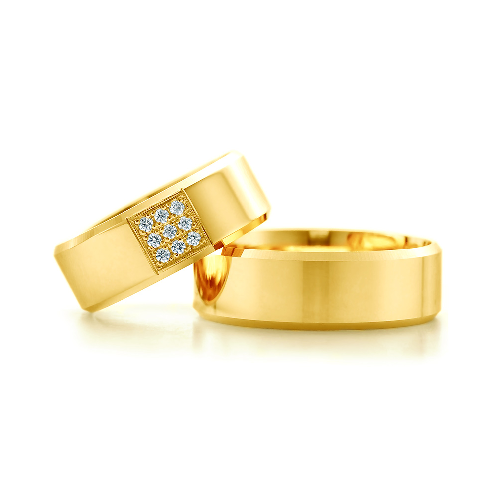 Wedding Rings: gold, Flat-Sided, 7 mm