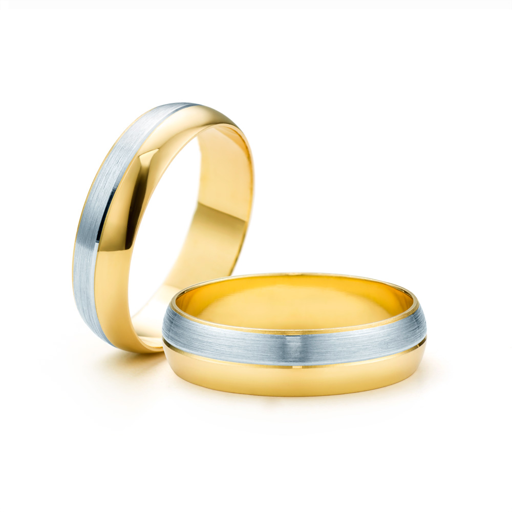 Wedding Rings: two colour gold, D-Shaped, 5 mm