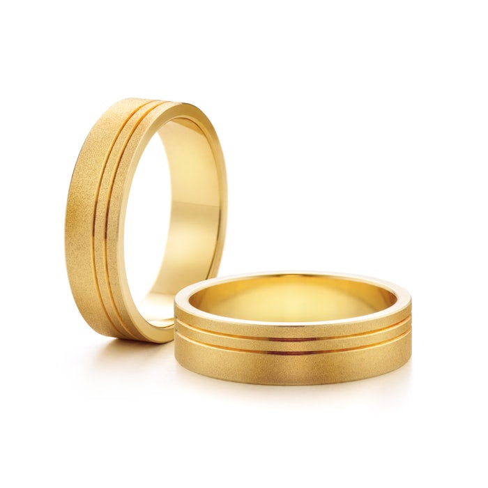 Wedding Rings: yellow gold, classic 5 mm
