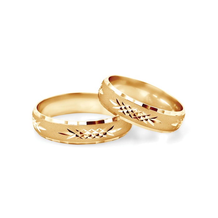 Wedding Rings: gold, D-Shaped, 5 mm
