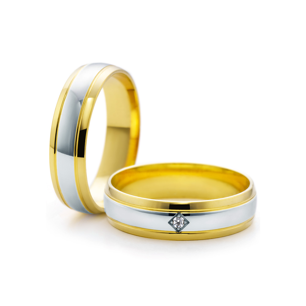 Wedding Rings: two colour gold, D-Shaped, 5 mm