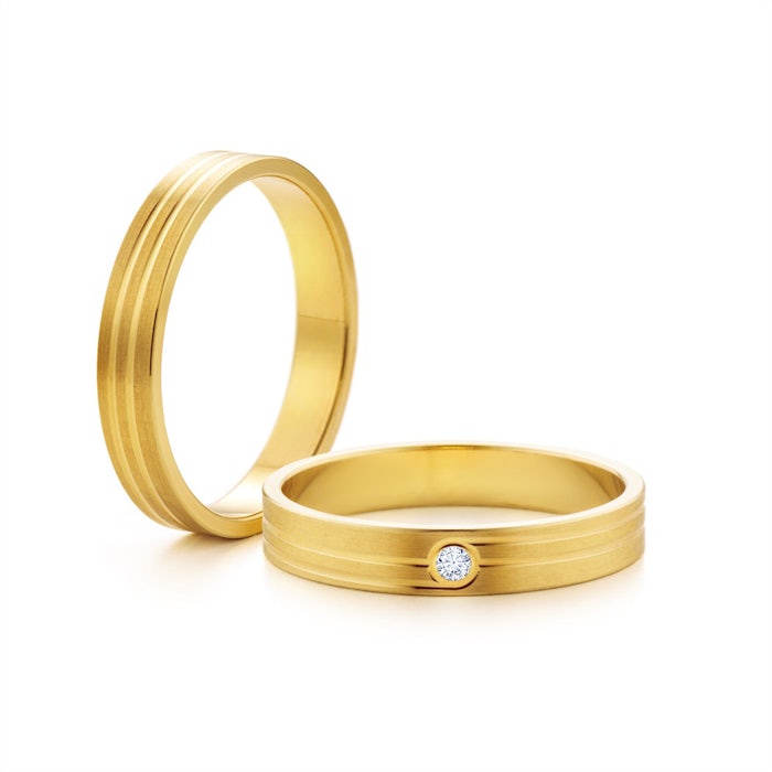 Wedding Rings: gold, Flat Shaped, 4 mm