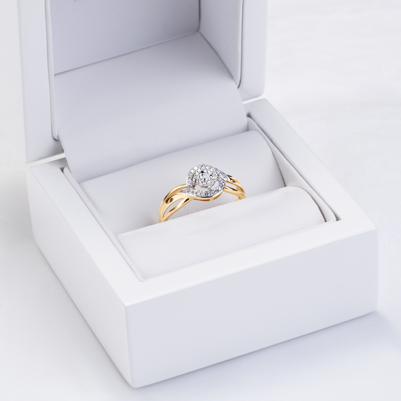 Verlobungsring Savicki: Zweifarbiges Gold, Diamanten