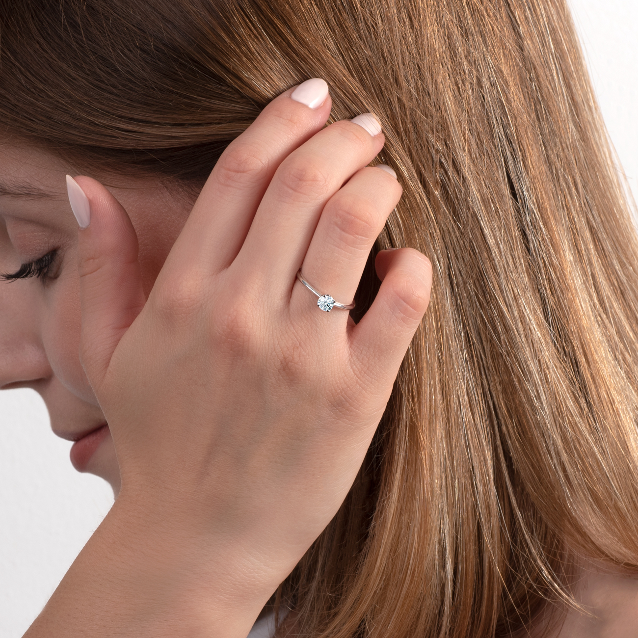 Pierścionek zaręczynowy SAVICKI: białe złoto, diament