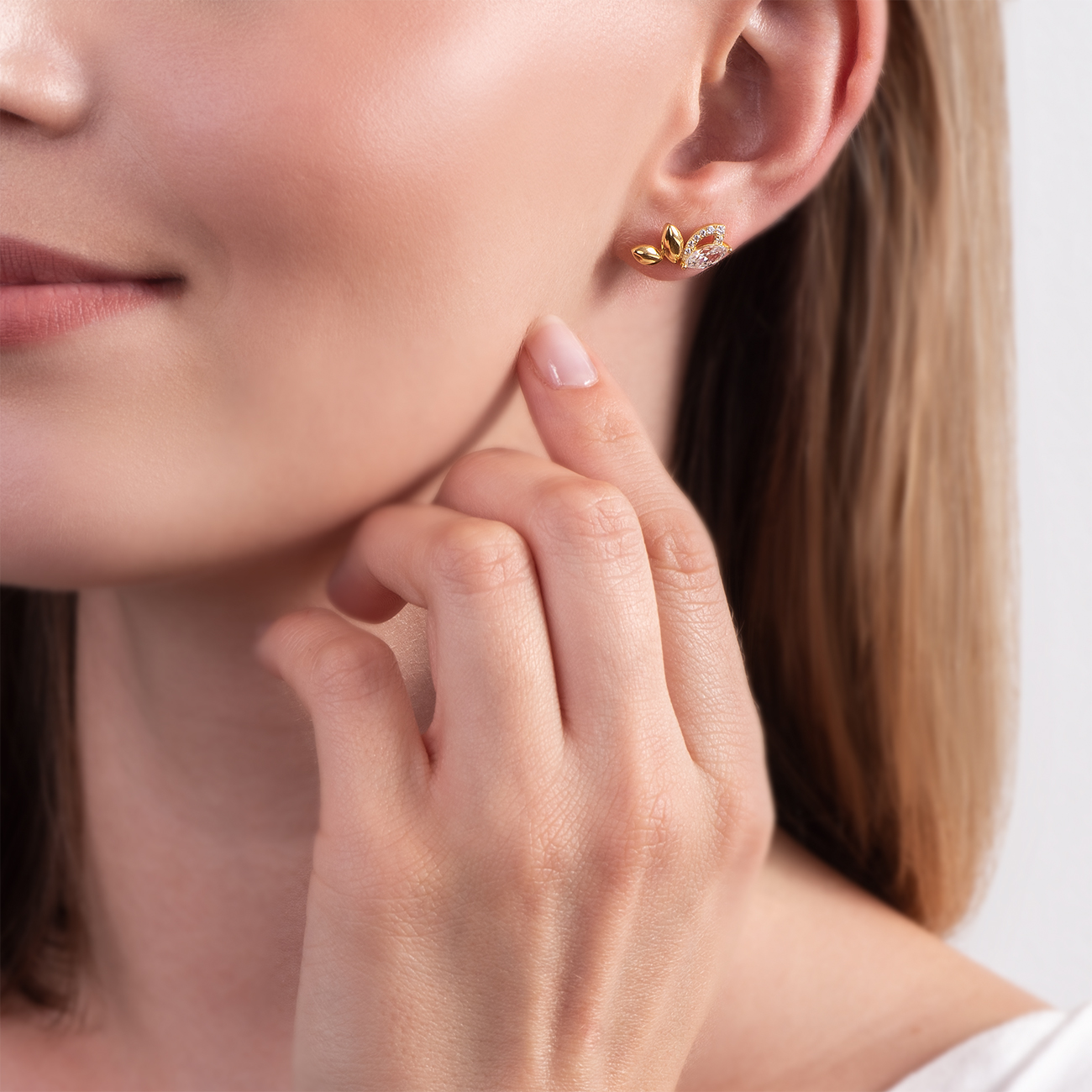 Kolczyki listki Nature: srebrne pozłacane, cyrkonie